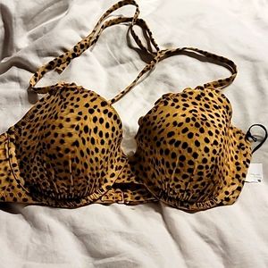 NWT MOLDED LIGHTLY LINED HALTER SWIM YOGA BATHING SUIT TOP 36C UNDERWIRE